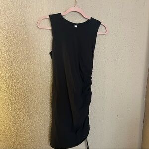 Lululemon Cinch It Dress Black Cotton Stretch Women's Sz 6 Casual Bodycon Cotton